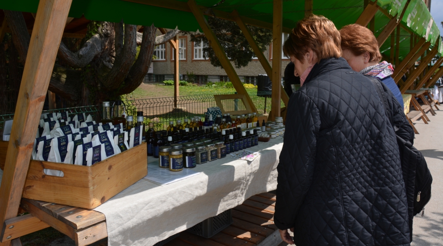 Promocija lokalne ekološke hrane na Biotehniški šoli Maribor