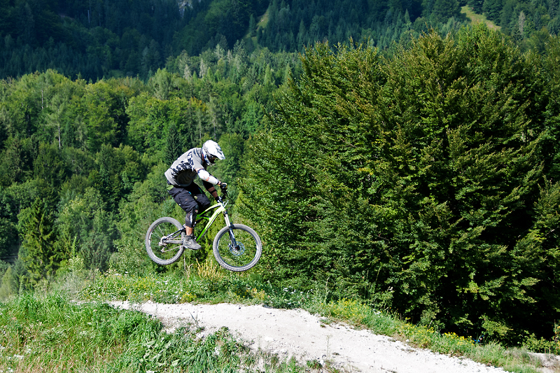 Kranjska Gora vstopila v poletno sezono