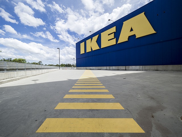 Ikea vložila milijardo evrov v ohranitev okolja - pomoč lesarskim podjetjem