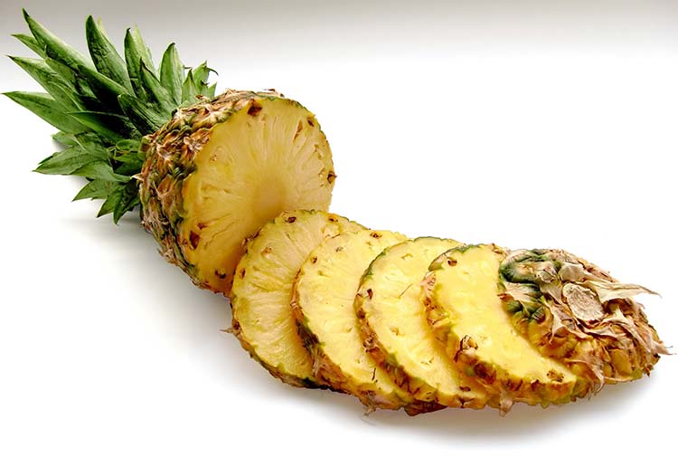 pineapple-636562_1920_wewb