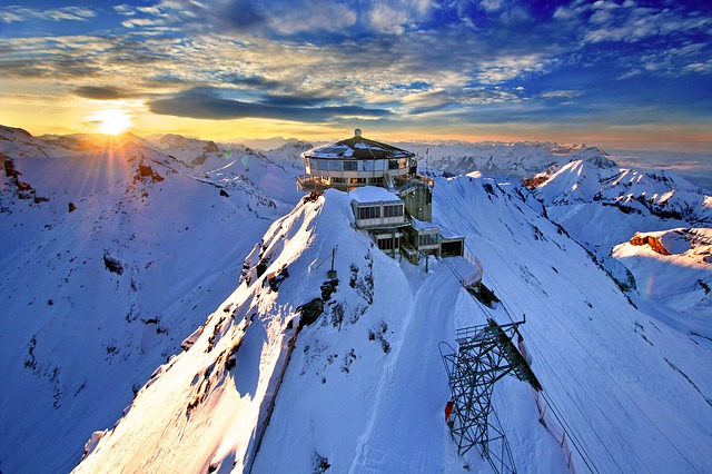 schilthorn-3033448_640