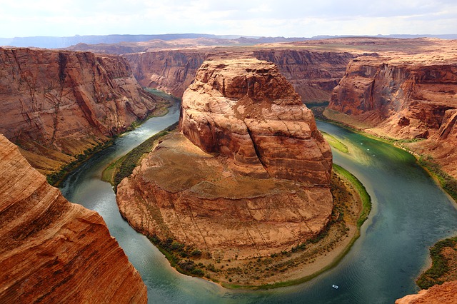 horseshoe-bend-1908283_640