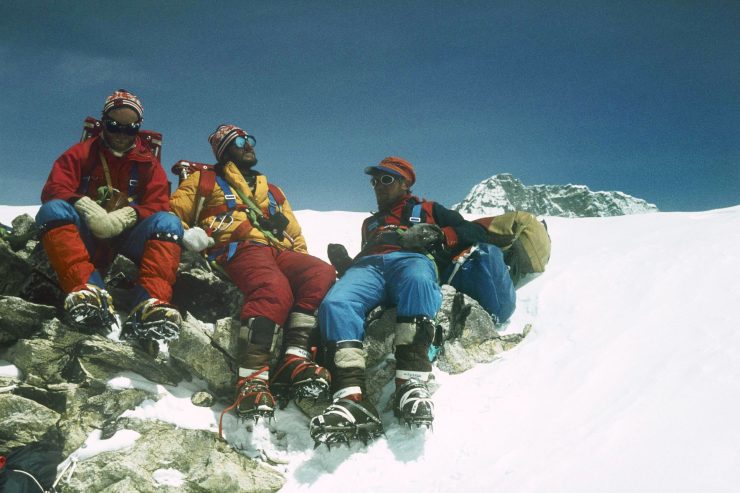 Andrej Štremfelj_Everest 1979_od L proti D. A. Štremfelj, Marjan Manfreda in Franček Knez (foto:arhiv FGF)