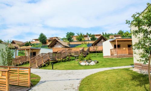 Zimski oddih: Glamping Sončna dolina Bioterme